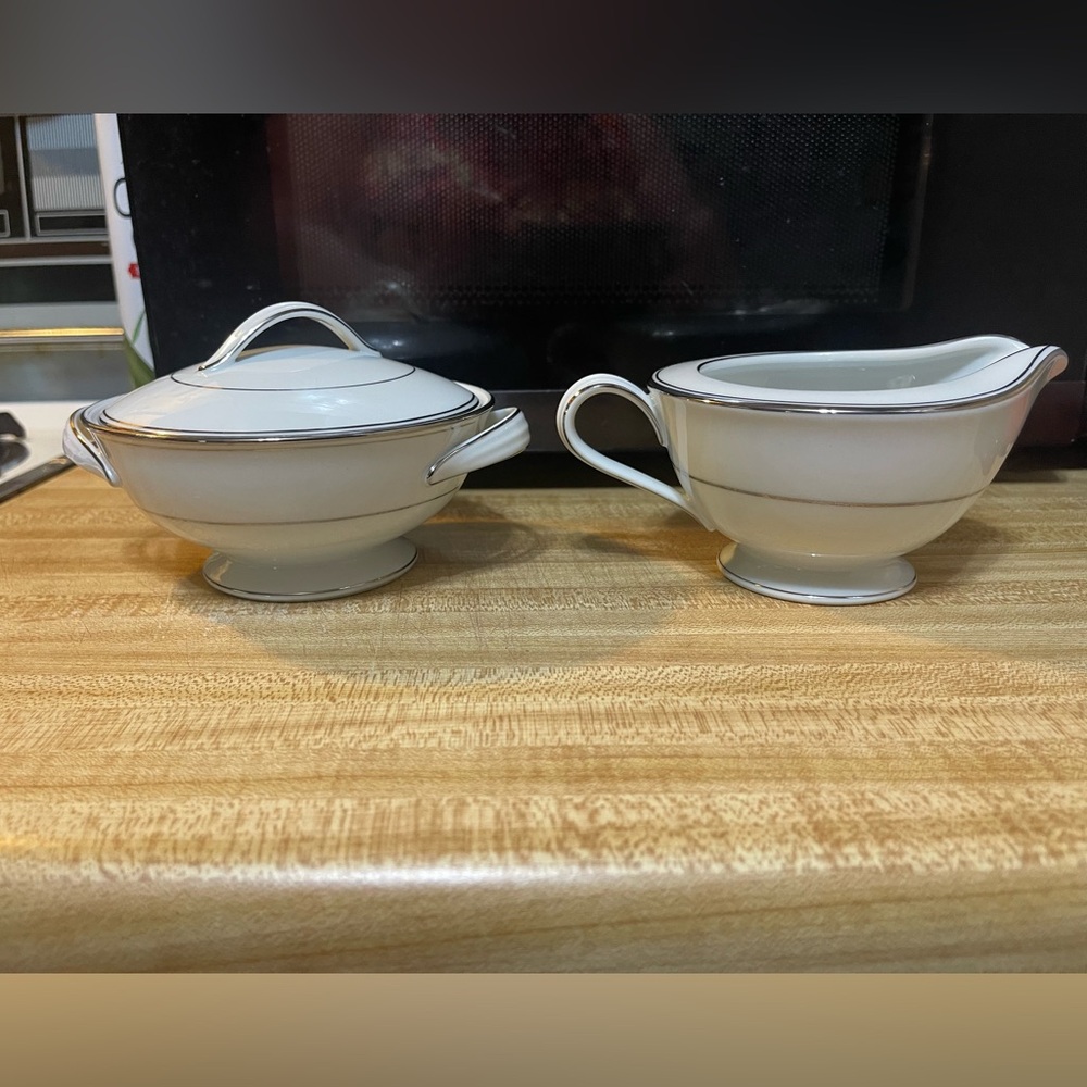 Noritake Silver Lane Cream Cup And Sugar Bowl Pattern 6696-set